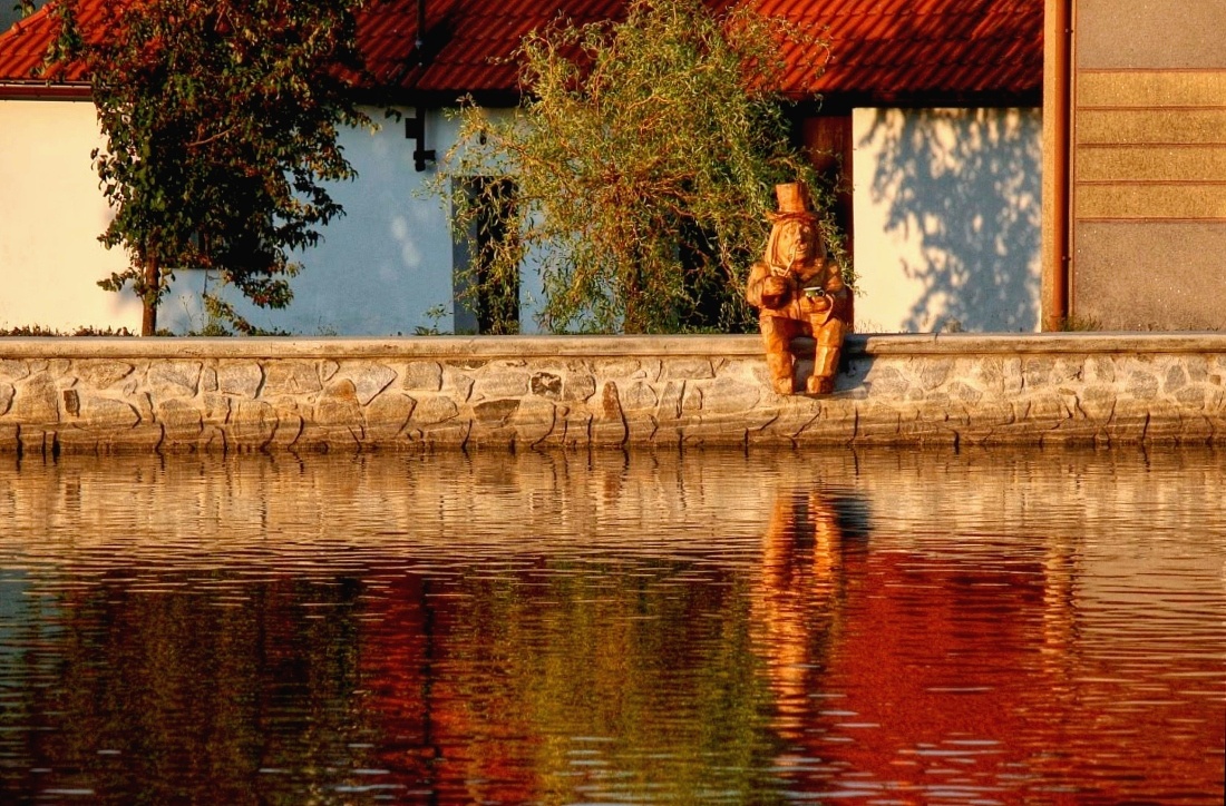 filipek-barevné - Na návsi.